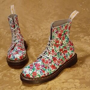 Dr. Martens PASCAL Floral Lace-Up Leather Combat Boots Women's 7.0